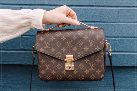 fake vs original louis vuitton bag|louis vuitton imposter handbags.